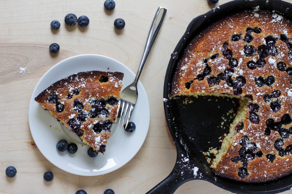 blueberry_cornmeal_cake_2